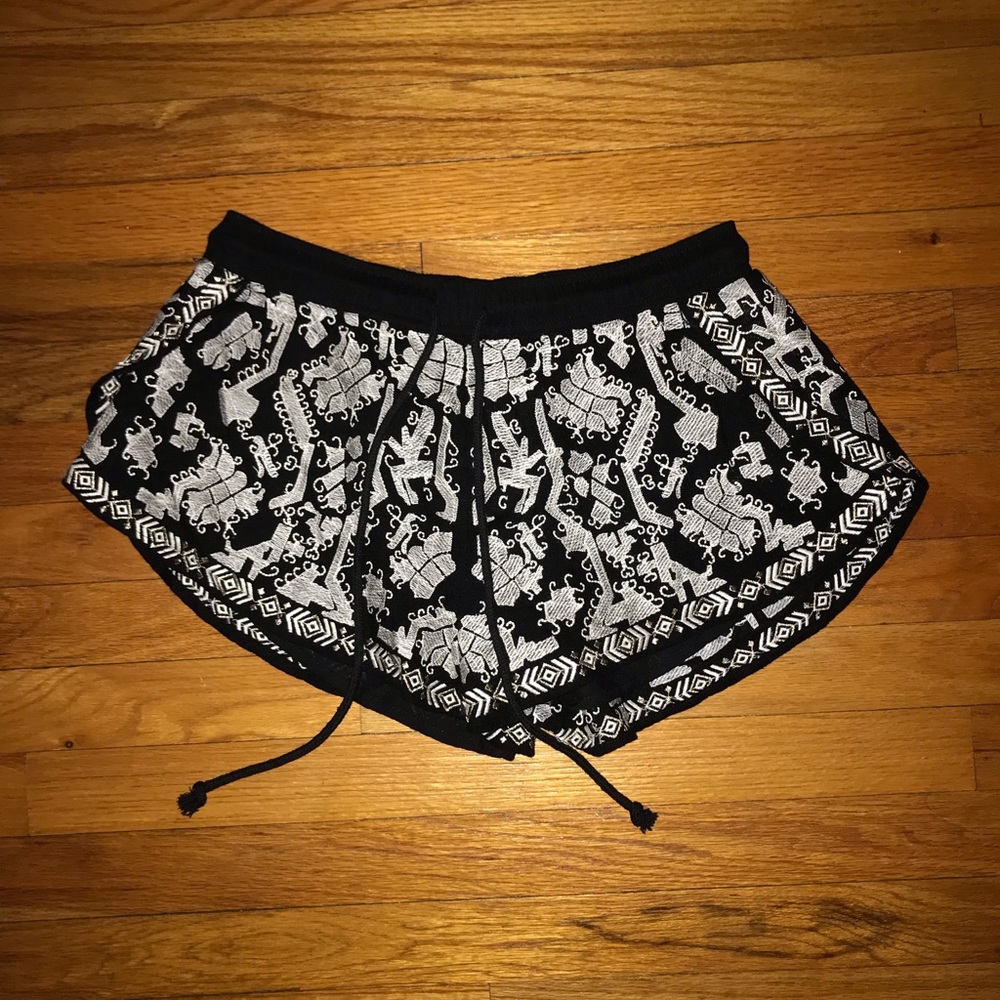 BRAND NEW - Casual Cute Shorts